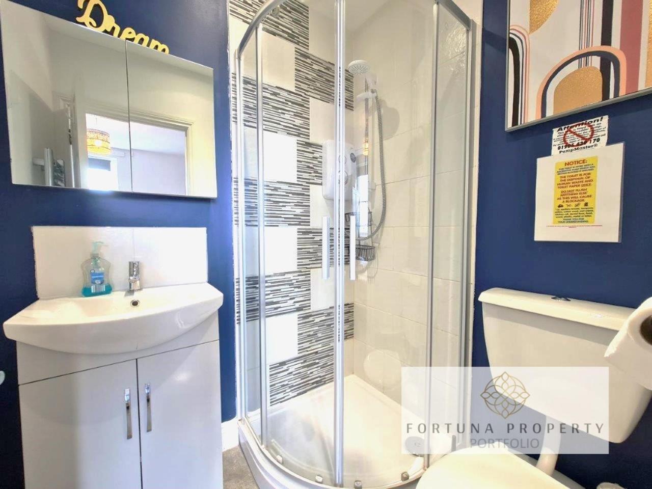 Margaret'S Loft By Fortuna Property Cheltenham Extérieur photo