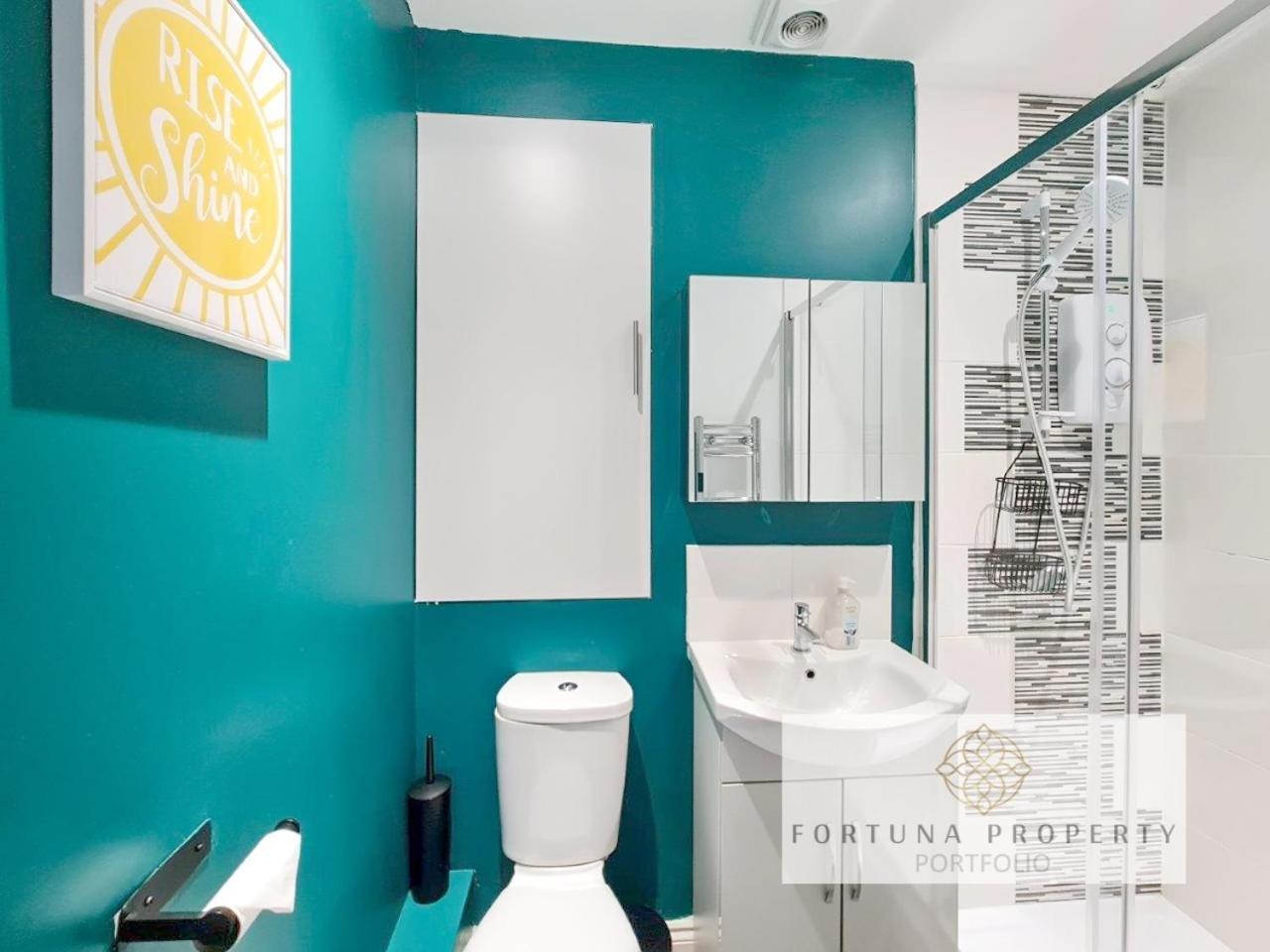 Margaret'S Loft By Fortuna Property Cheltenham Extérieur photo