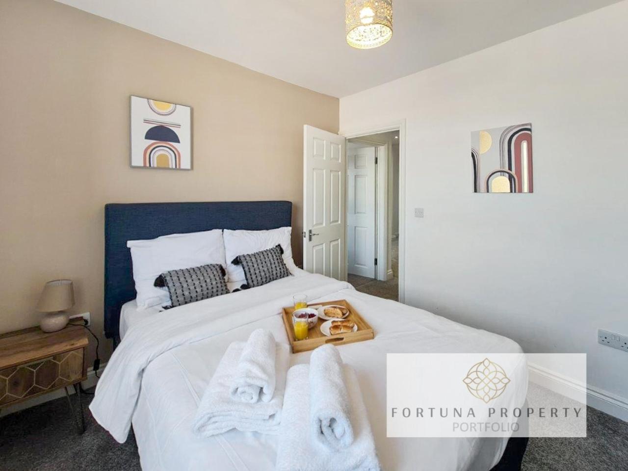 Margaret'S Loft By Fortuna Property Cheltenham Extérieur photo